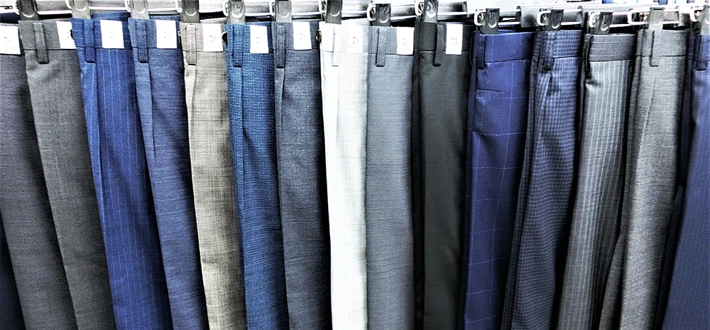 スリムスラックス写真